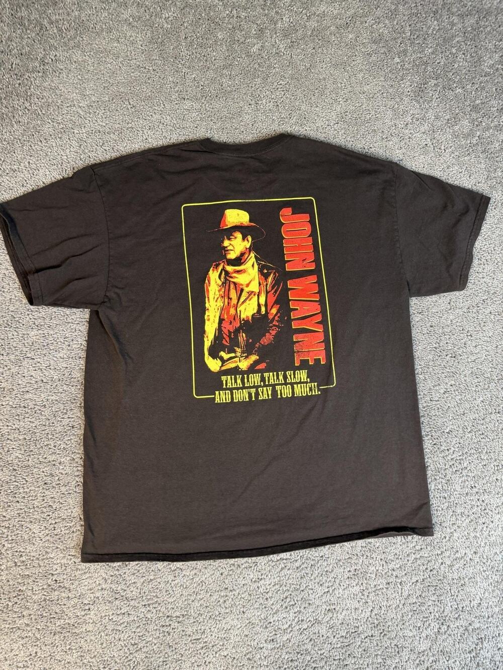 John Wayne Shirt Mens XL Brown Graphic Back Print Crew Neck Cotton Classic Fit